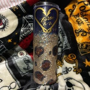 Glitter leopard print skinny cup